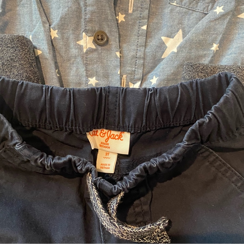 Shirt and pants Set - Picture 2 of 2